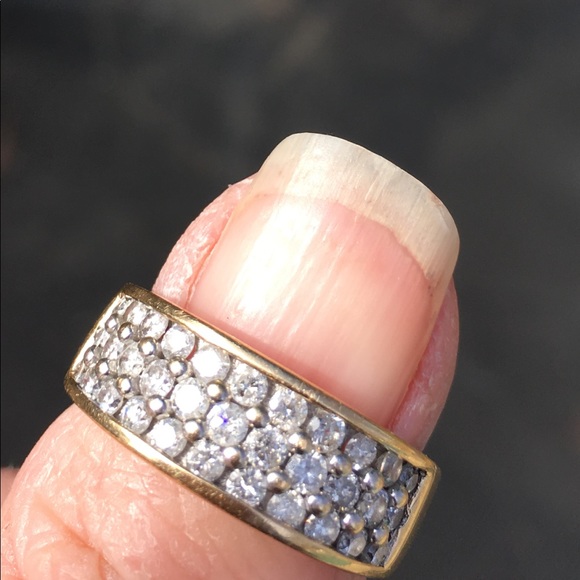 Ring - Picture 3 of 5